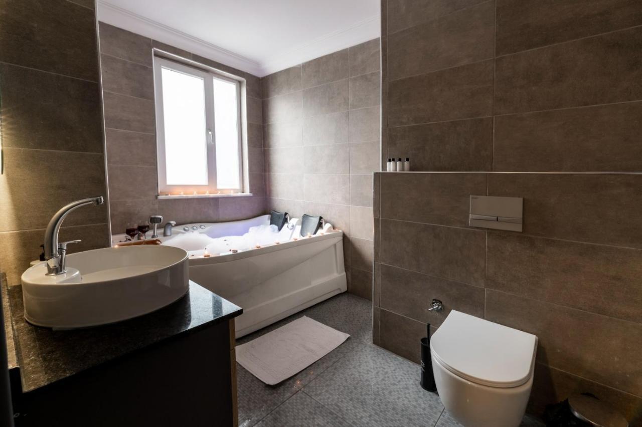 Arena Luxury Suites Hotel Istanbul Eksteriør billede